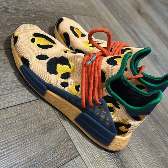 adidas NMD Hu Pharrell - Picture 3 of 6